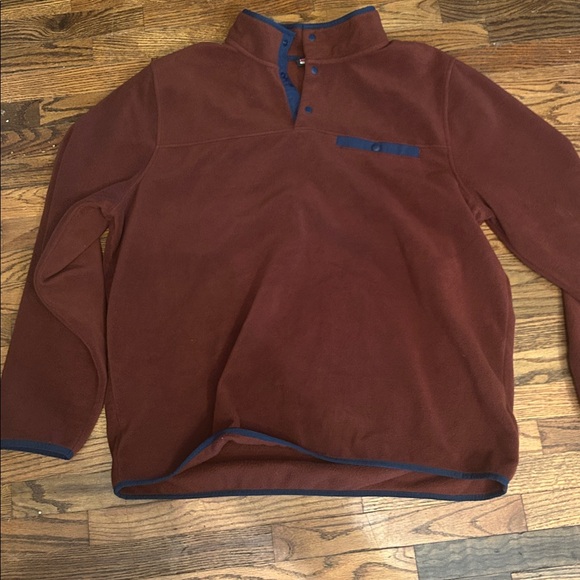 32 Degrees Heat Rust Fleece with Blue Trim - Picture 1 of 3